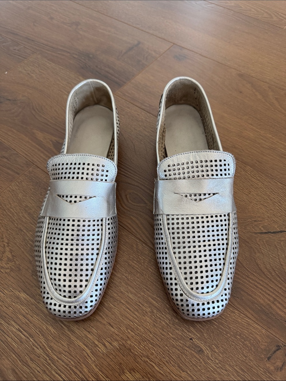 L’Intervalle Metallic Perforated Slip-On Loafers - Silver